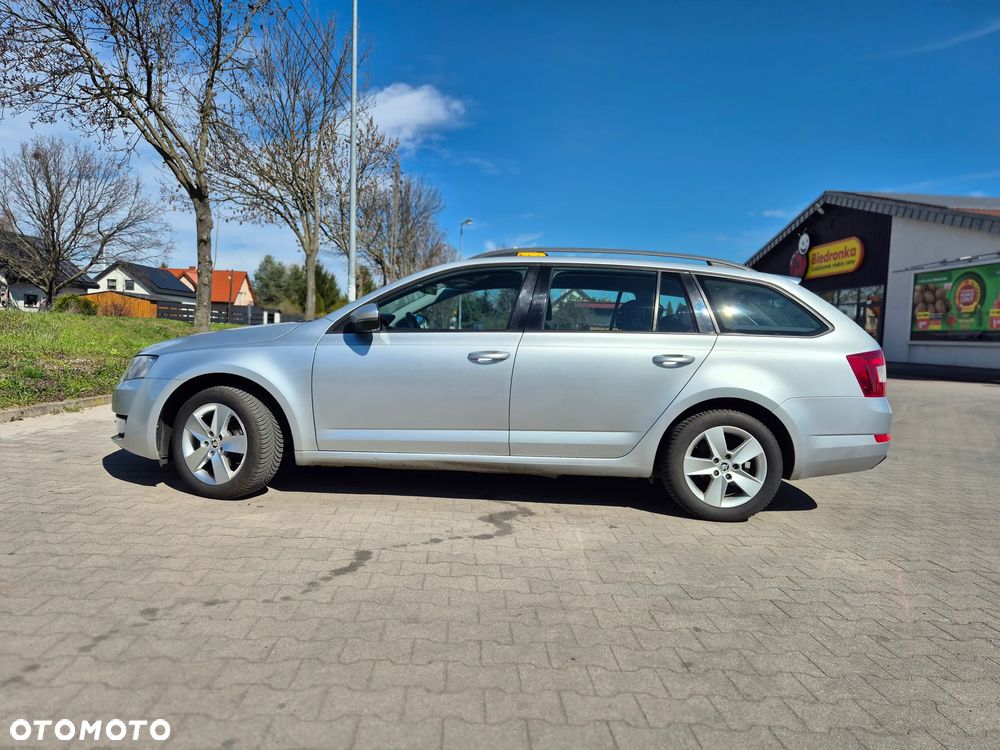 Skoda Octavia 1.6 TDI Ambition - 2