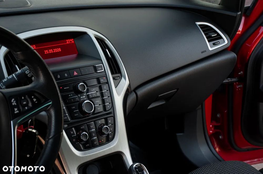 Opel Astra 1.4 Turbo Innovation - 29