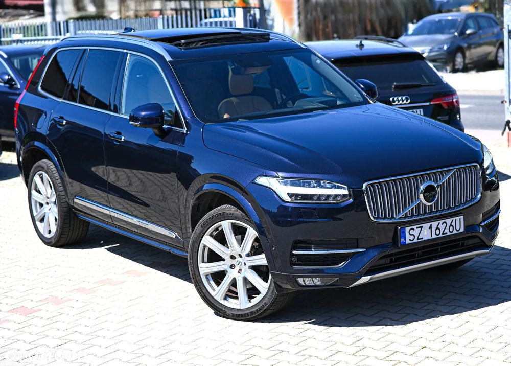 Volvo XC 90 D5 SCR AWD Inscription 7os - 30