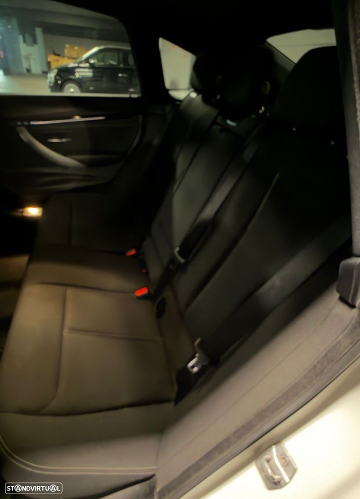BMW 320 Gran Turismo d Line Sport - 14