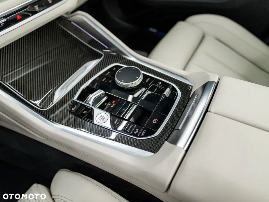BMW X6 xDrive40d mHEV sport - 11