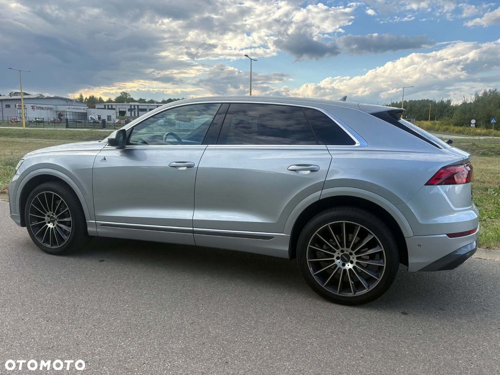 Audi Q8 - 4
