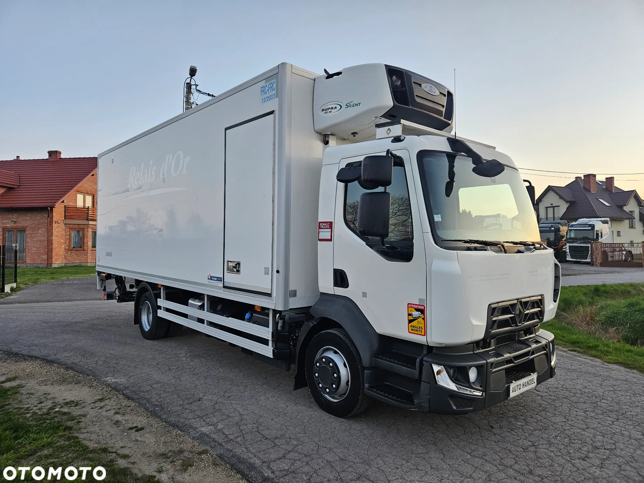 Renault D12.240*CHŁODNIA*WINDA*Niski Przebieg 150 000KM* - 3
