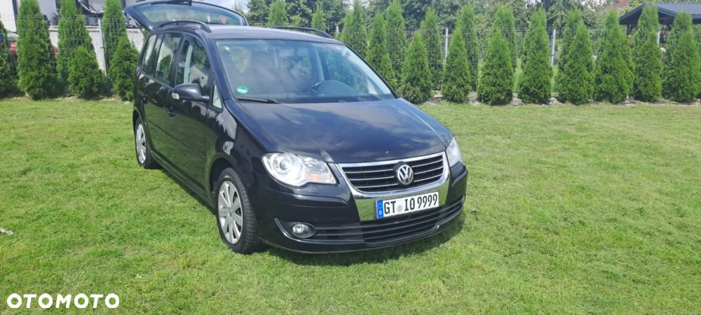 Volkswagen Touran 2.0 TDI DPF Life - 3