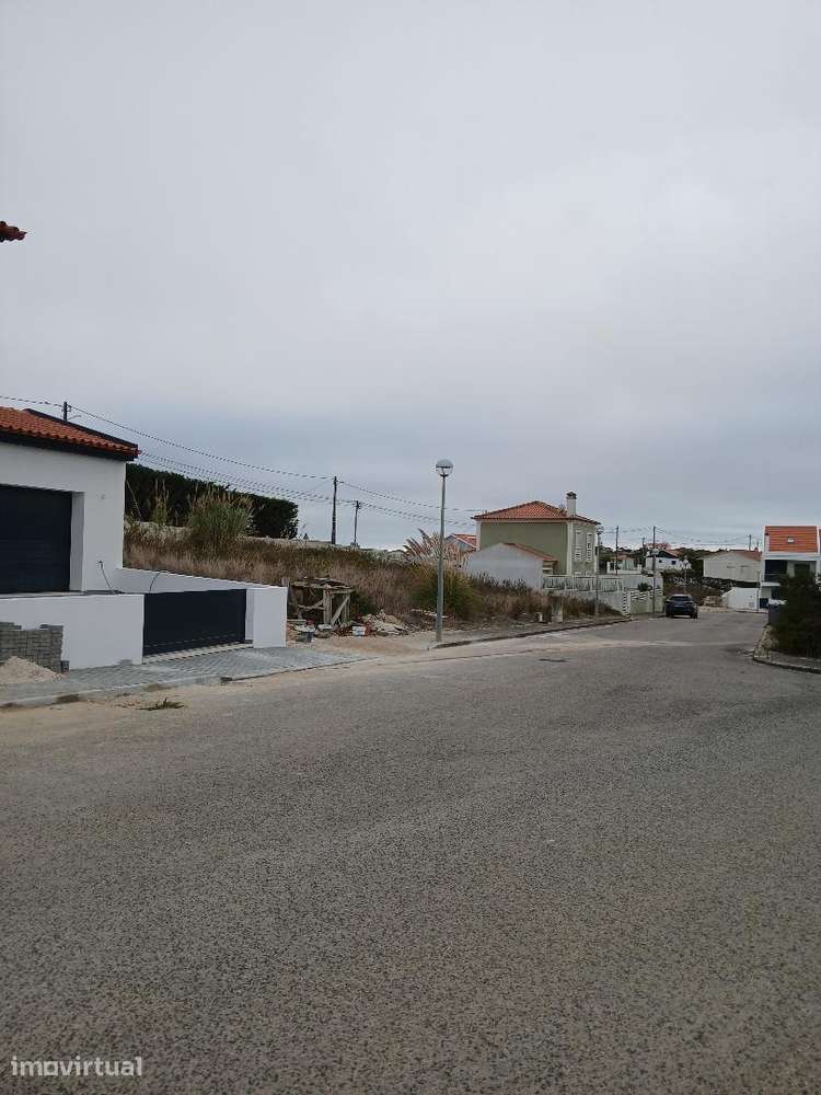Terreno pronto a iniciar construção de moradia - Grande imagem: 4/11