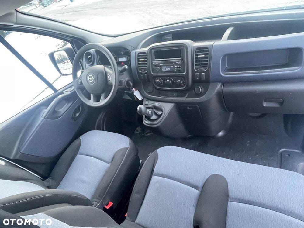 Opel Vivaro - 9