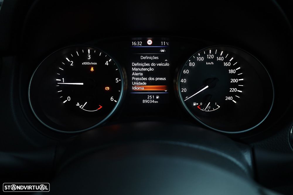 Nissan Qashqai 1.5 dCi N-Connecta J18 - 40