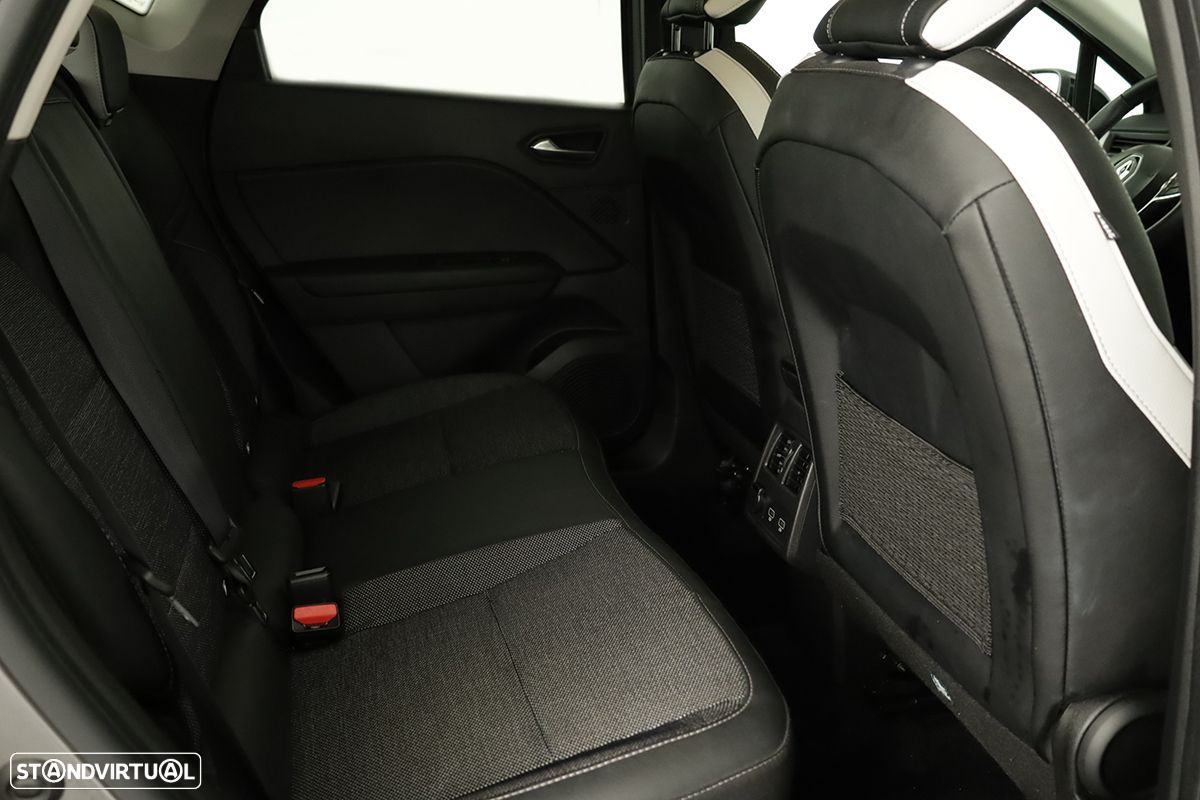 Renault Captur 1.0 TCe Techno Bi-Fuel - 22