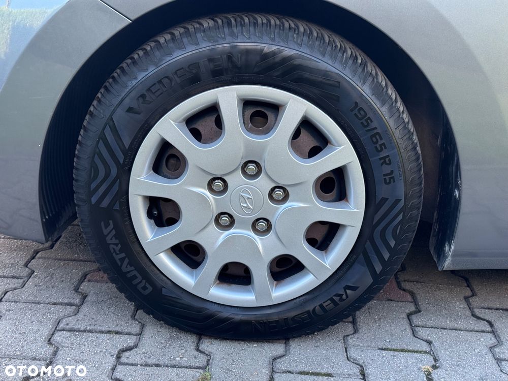 Hyundai i30 1.4 Style - 12