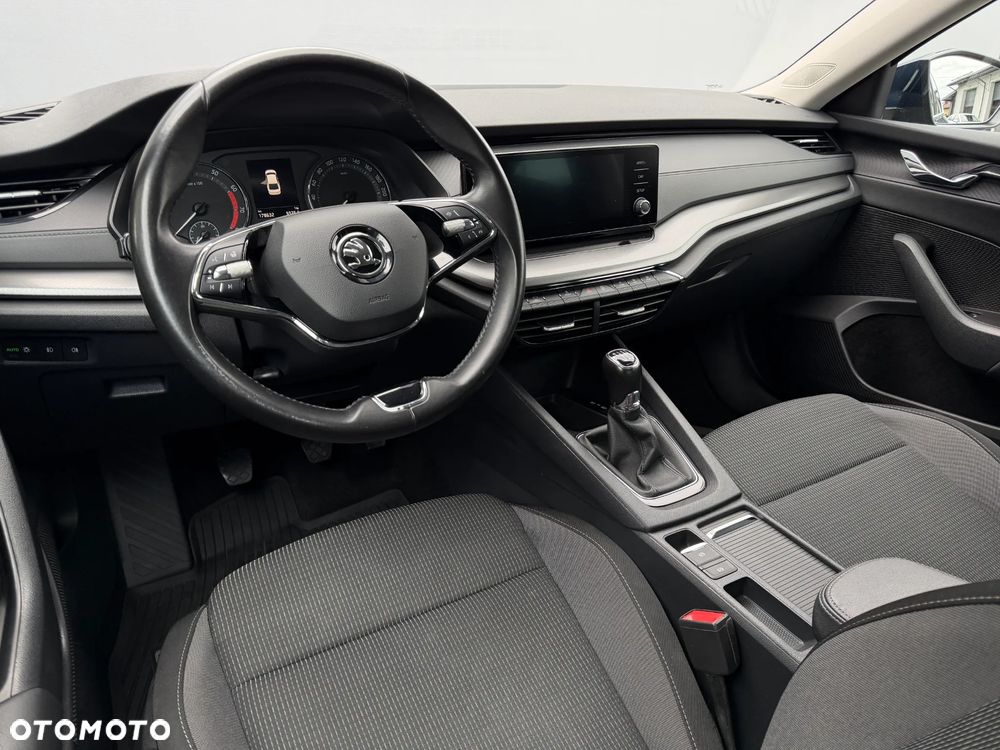 Skoda Octavia 1.5 TSI ACT Ambition - 11