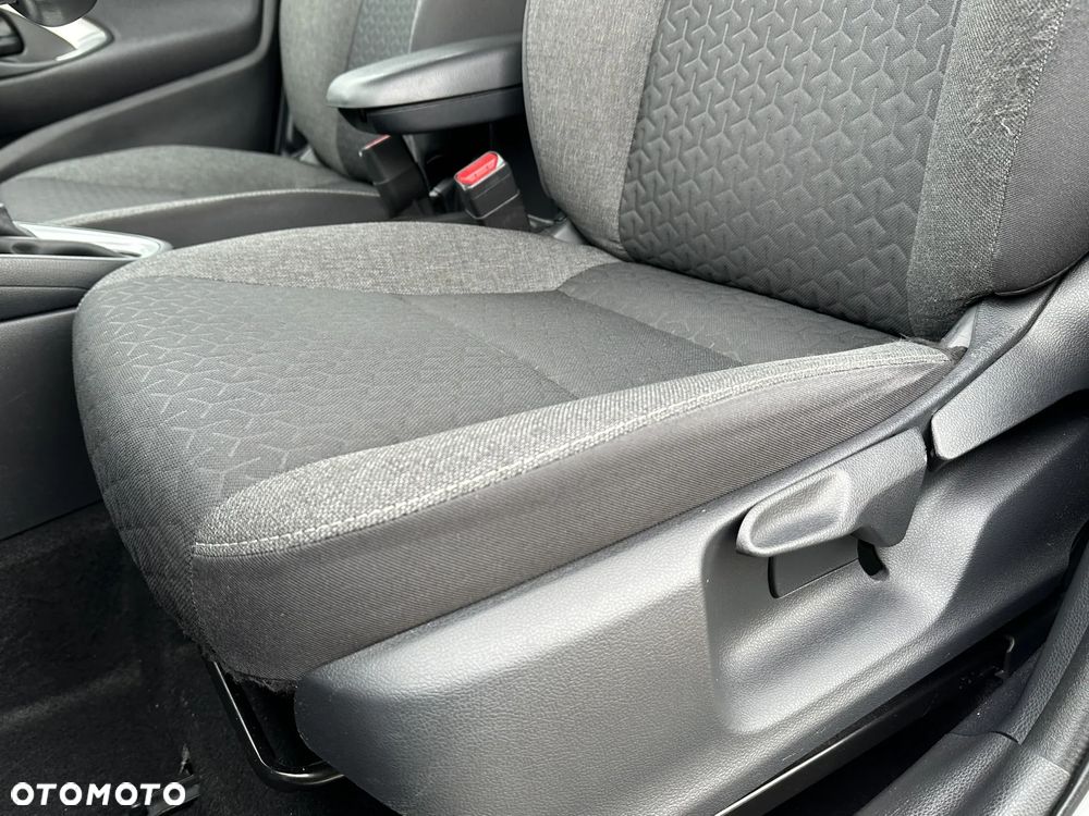 Toyota Yaris Cross Hybrid 1.5 Comfort AWD - 10