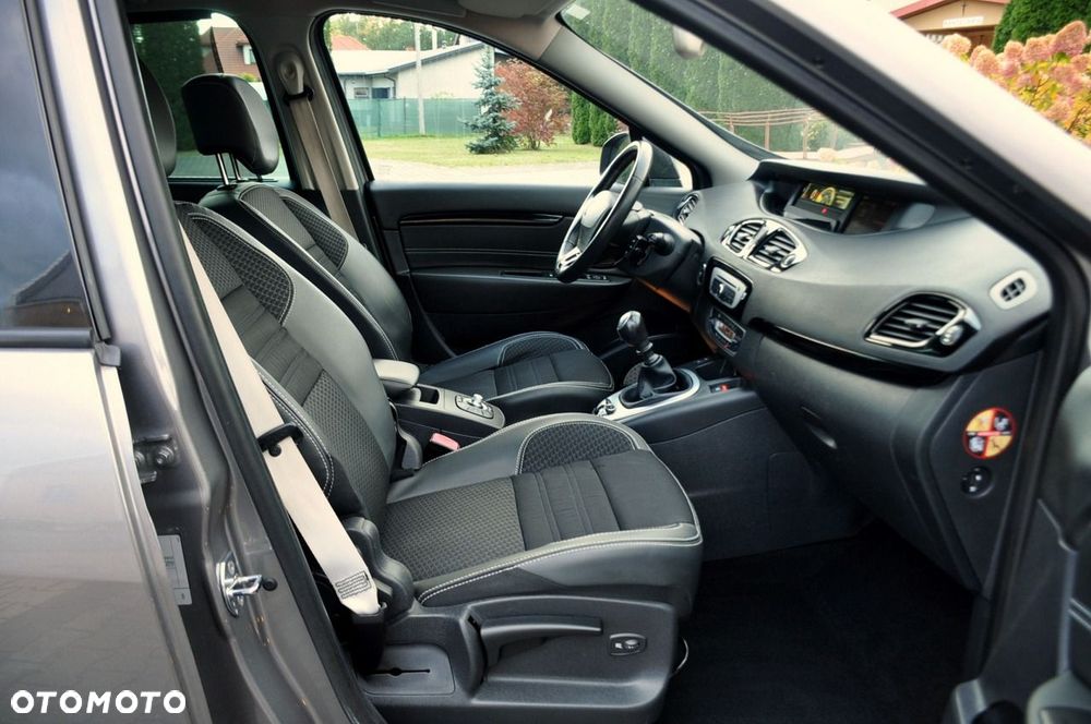 Renault Scenic 1.5 dCi Bose EDition - 17