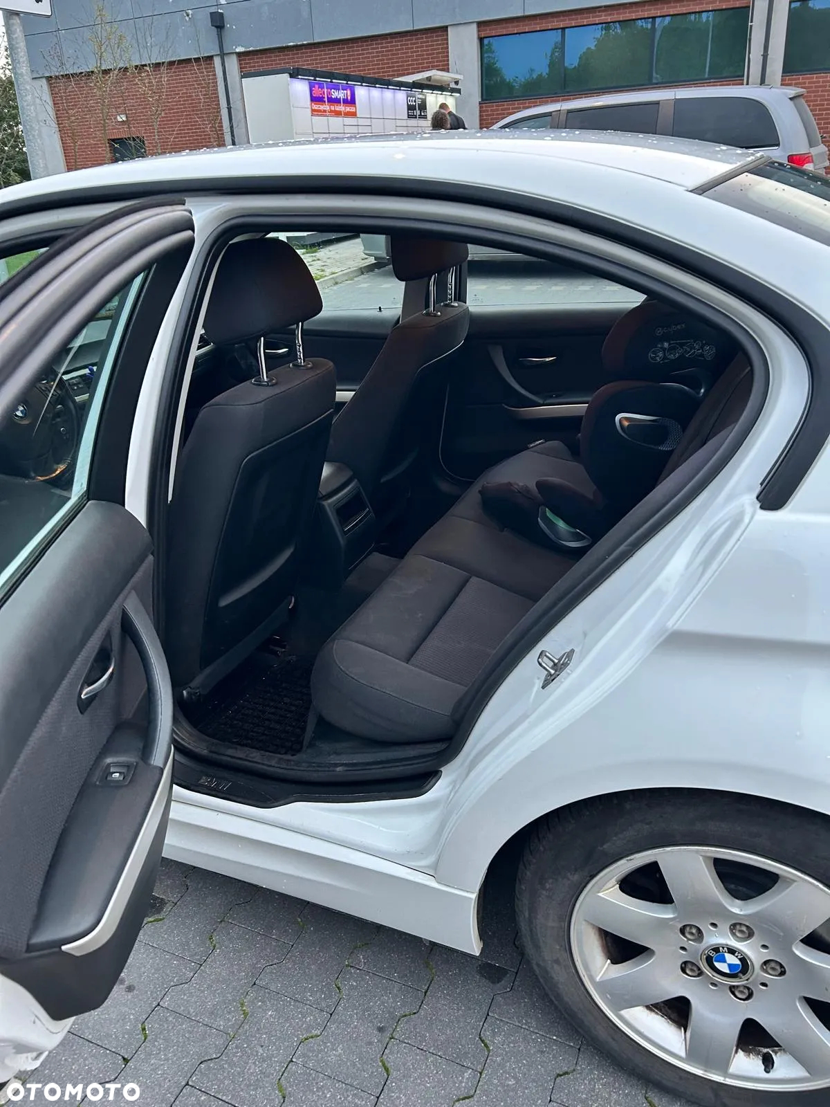 BMW Seria 3 316d - 8