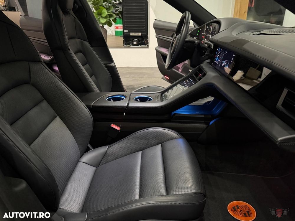 Porsche Taycan 4S Performancebatterie Plus - 12