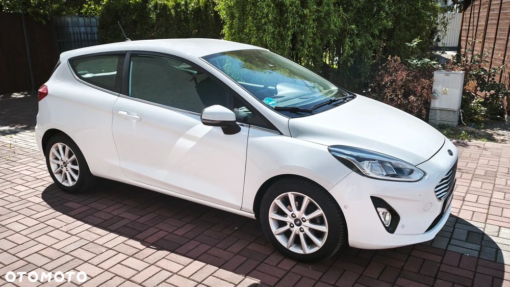 Ford Fiesta 1.0 EcoBoost Powershift Titanium - 6