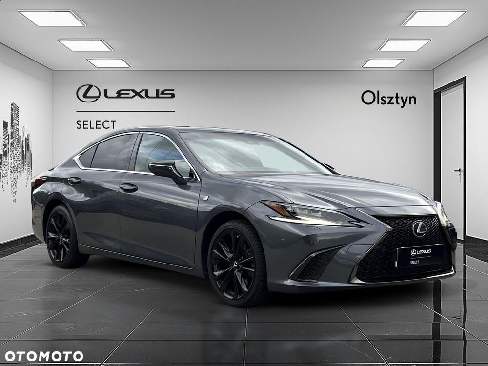 Lexus ES 300h F Sport Edition - 8