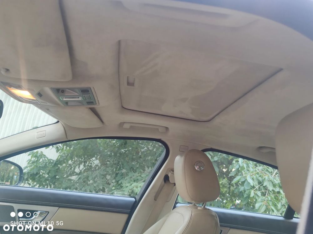 Jaguar XF 3.0 V6 D Luxury - 24