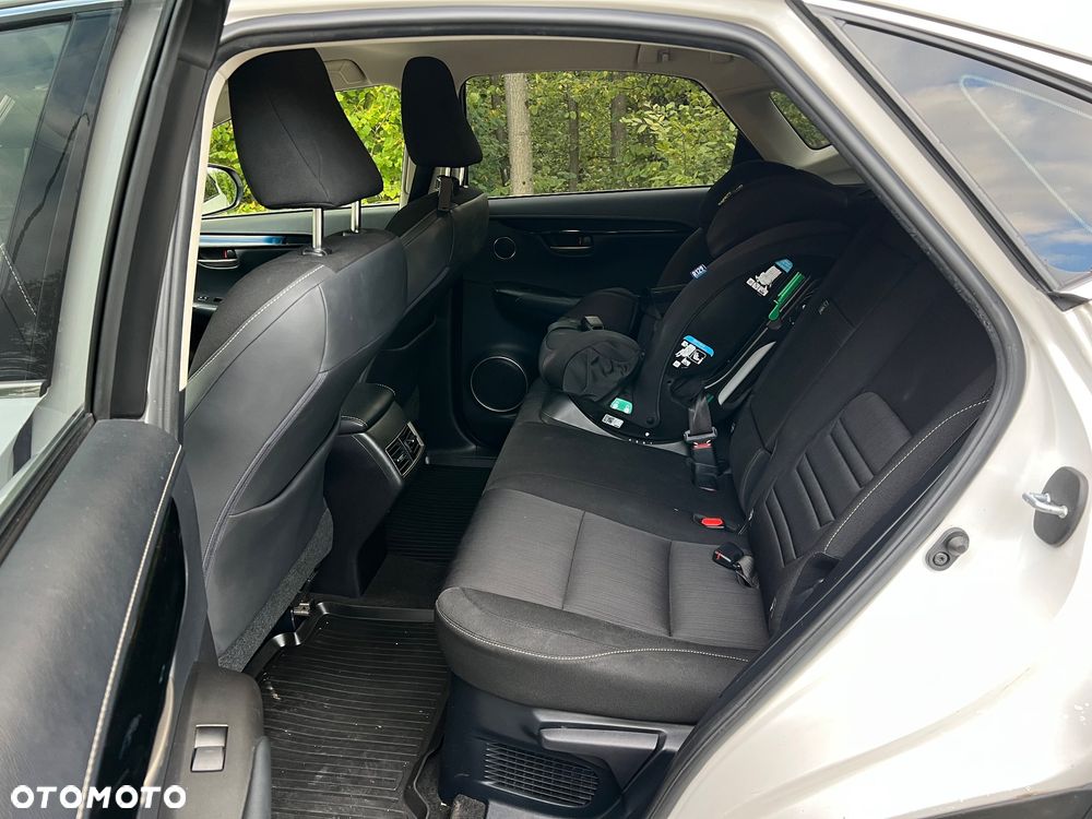 Lexus NX 300h Elegance AWD - 13