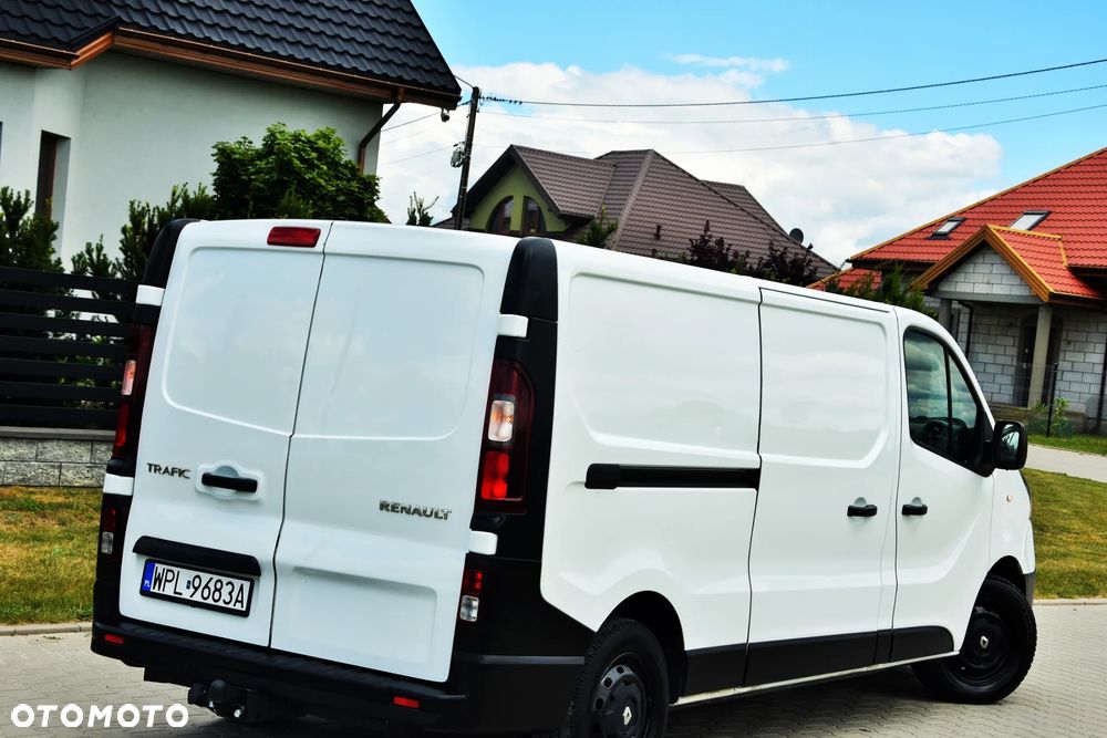 Renault TRAFIC - 10