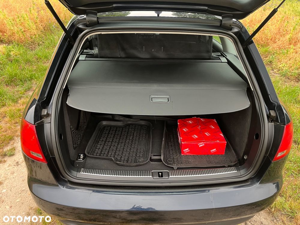 Audi A4 Avant 1.6 - 9