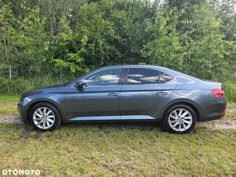 Skoda Superb 2.0 TSI Style DSG - 2
