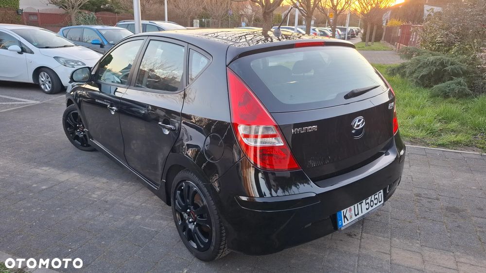 Hyundai i30 - 25