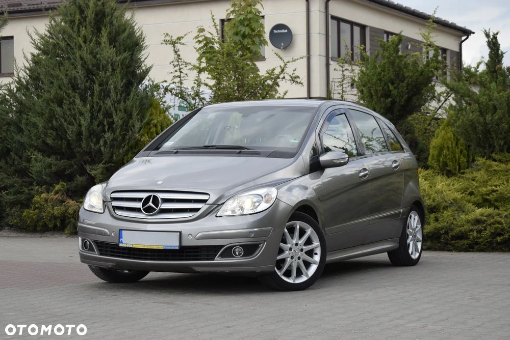 Mercedes-Benz Klasa B 180 EU5 - 1