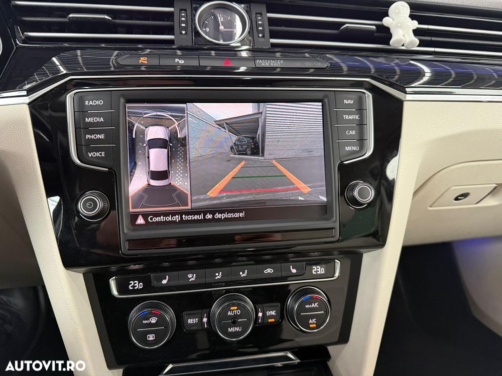 Volkswagen Passat 1.4 TSI ACT DSG Comfortline - 24