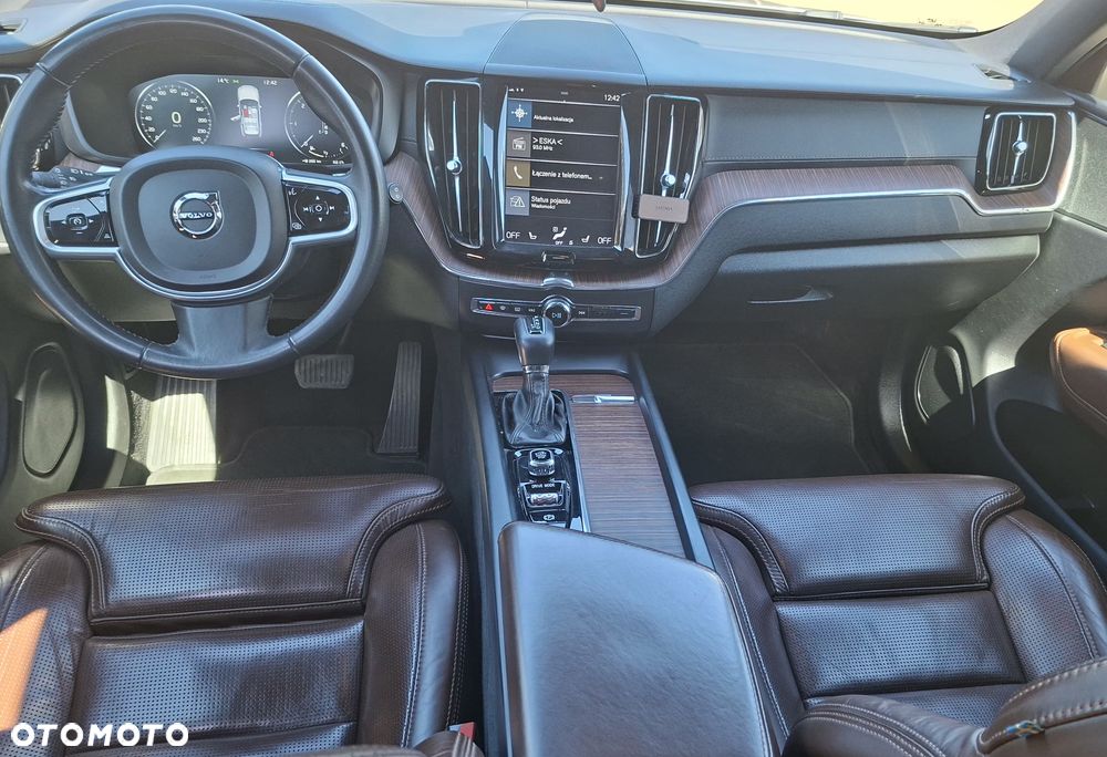 Volvo XC 60 D4 AWD Geartronic Inscription - 9