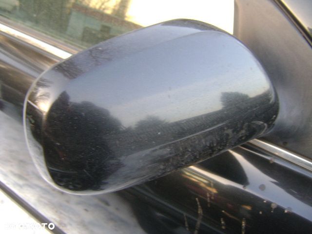 LUSTERKO PRAW ZEW. ELEKTR.TOYOTA AVENSIS T25 03-06 - 1