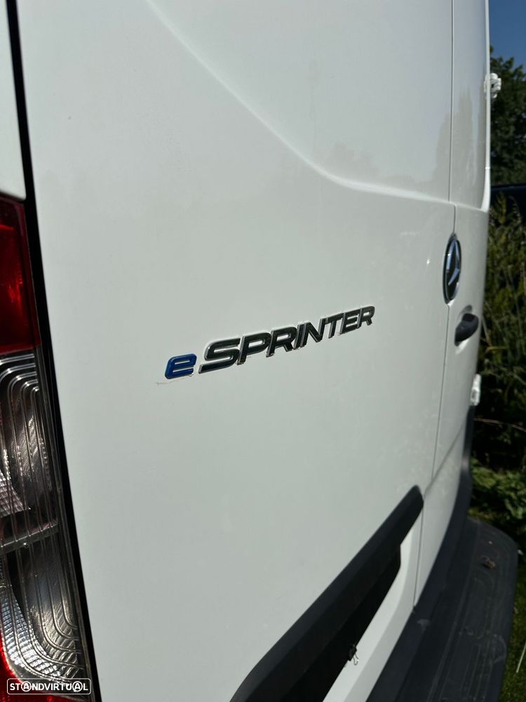 Mercedes-Benz Sprinter MERCEDES-BENZ eSPRINTER 2023 | 100% ELÉTRICA - 29