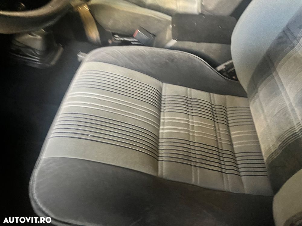 Toyota Land Cruiser - 15