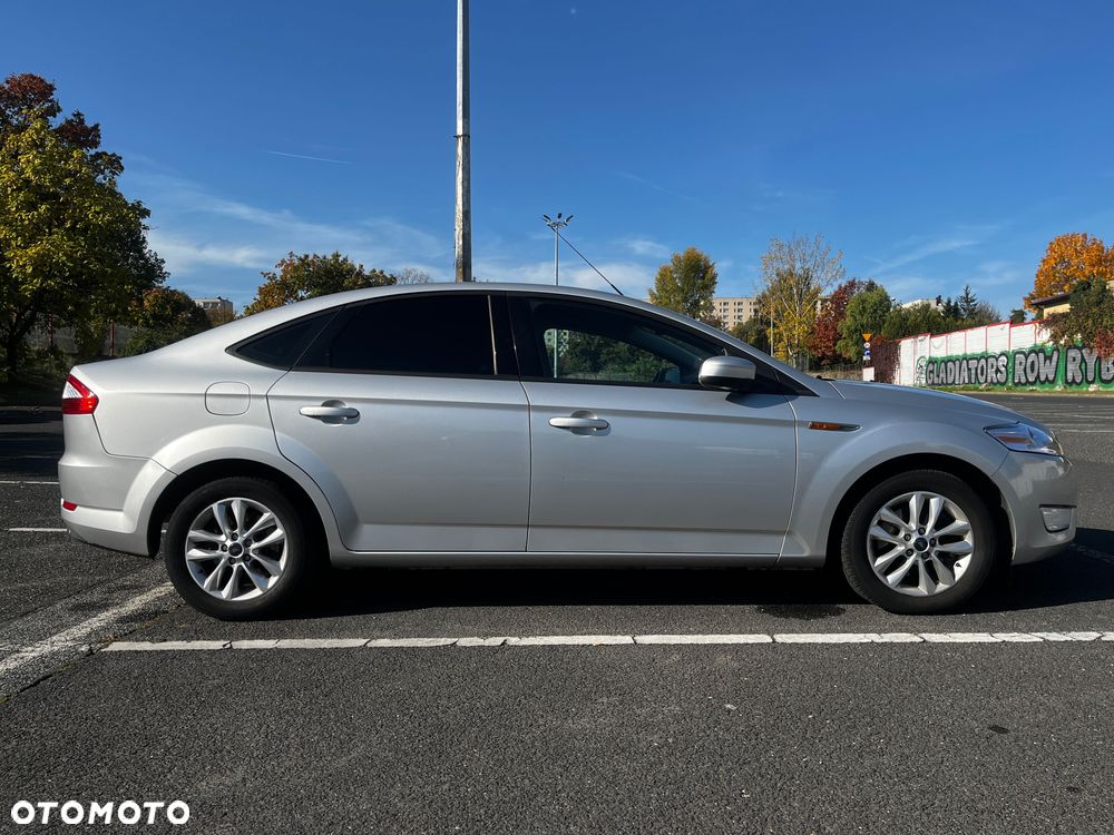 Ford Mondeo - 8