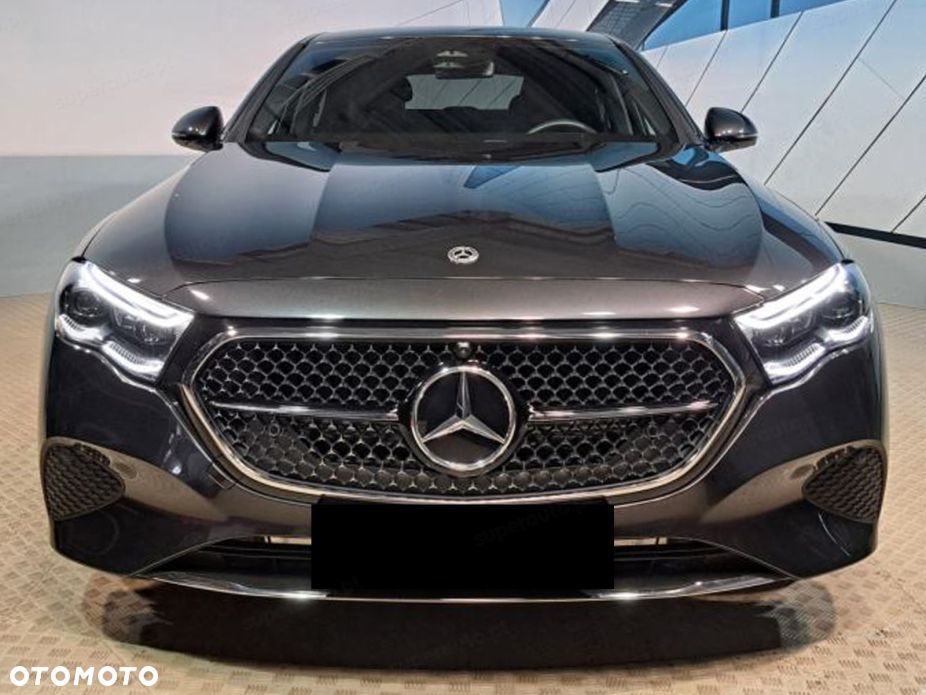 Mercedes-Benz Klasa E - 2