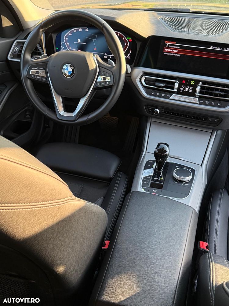 BMW Seria 3 320d Sport-Aut. Advantage - 3