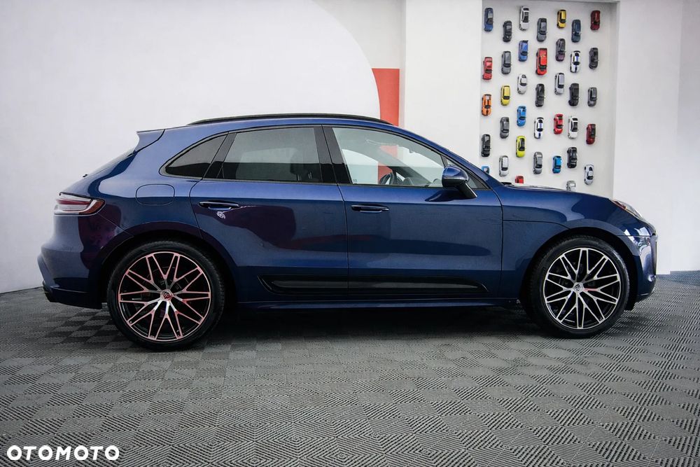 Porsche Macan T - 13
