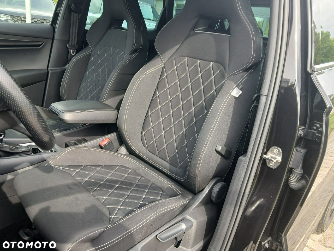 Skoda Karoq 1.5 TSI ACT 4x2 Sportline DSG - 19
