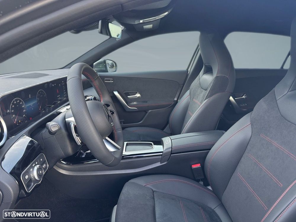 Mercedes-Benz A 200 - 11