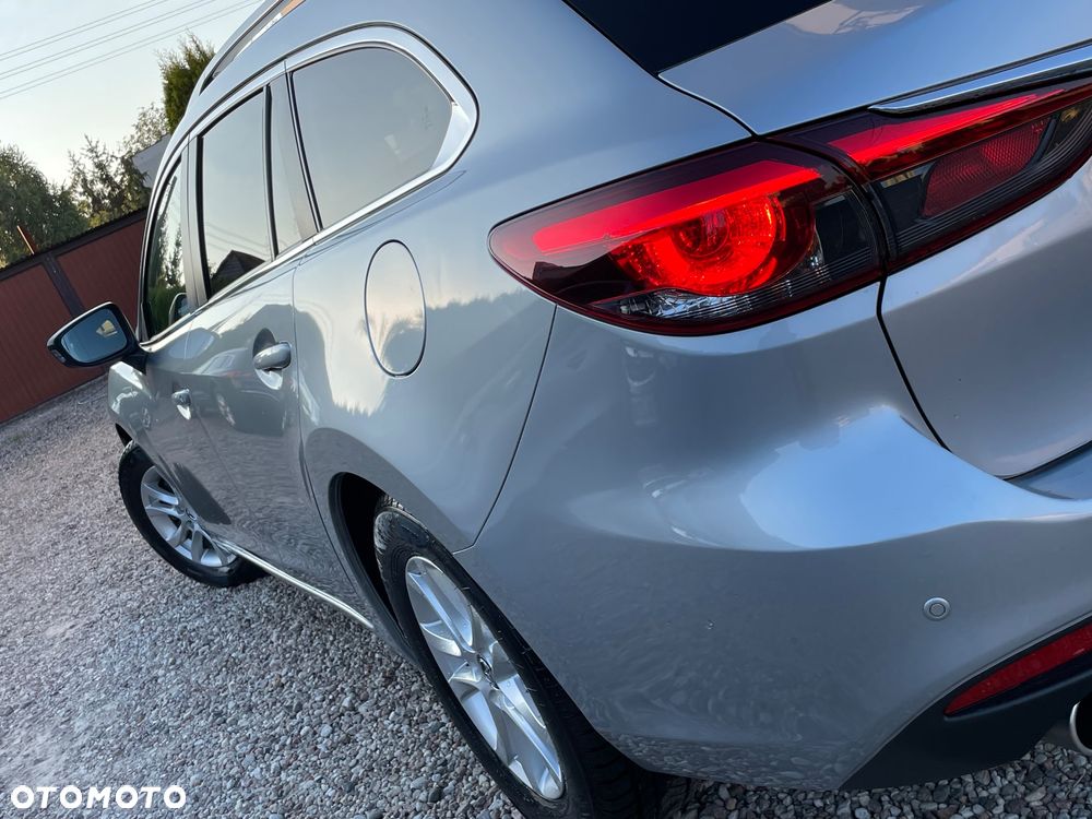 Mazda 6 - 12