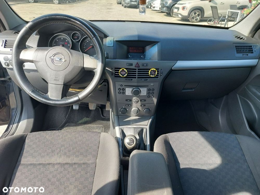Opel Astra - 18