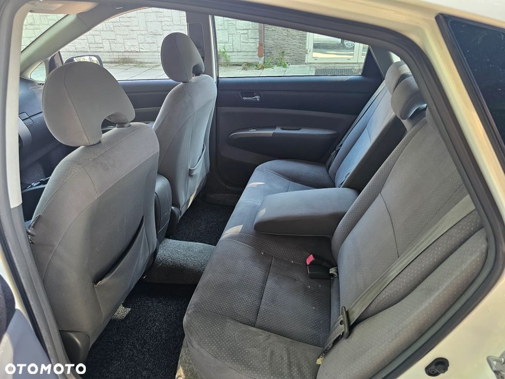 Toyota Prius 1.5 VVT-i Prestige - 16