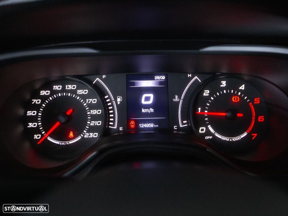 Fiat Tipo Station Wagon 1.3 M-Jet Lounge - 20