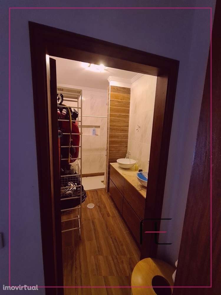 Apartamento T4 DUPLEX Venda em Moreira,Maia - Grande imagem: 5/27