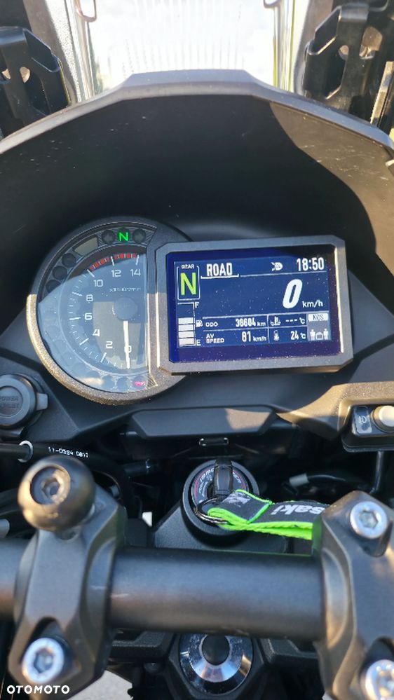 Kawasaki Versys 1000 - 16
