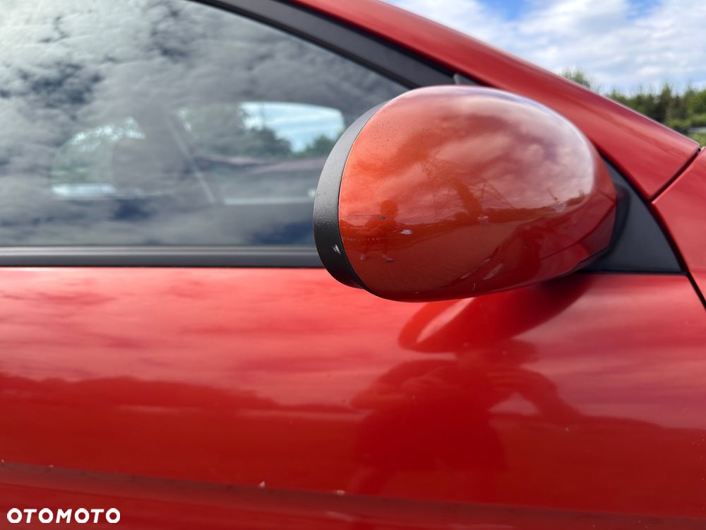 Hyundai Accent - 27