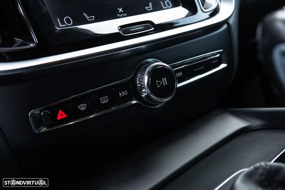 Volvo V60 2.0 D3 Geartronic - 19