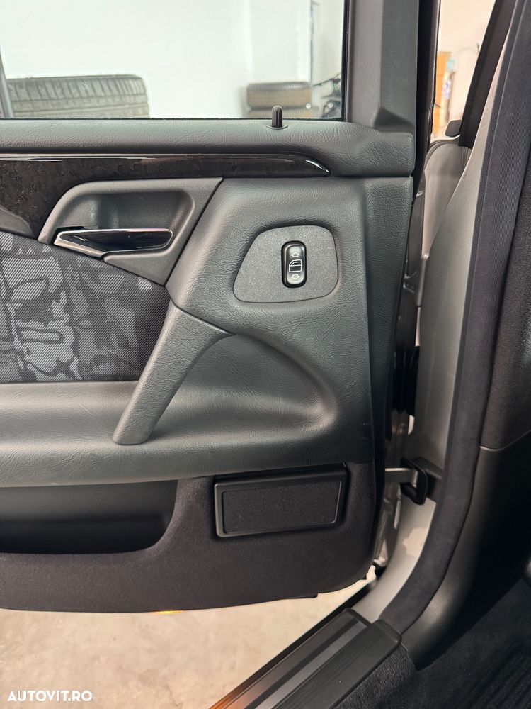 Mercedes-Benz E - 15