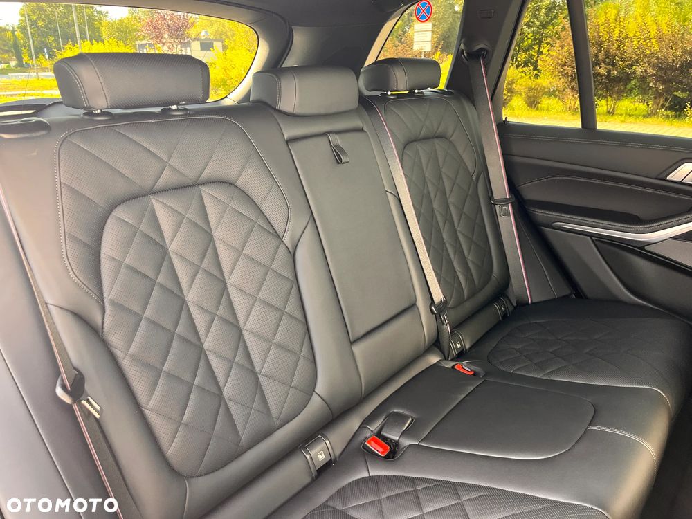 BMW X5 xDrive40d mHEV sport - 34