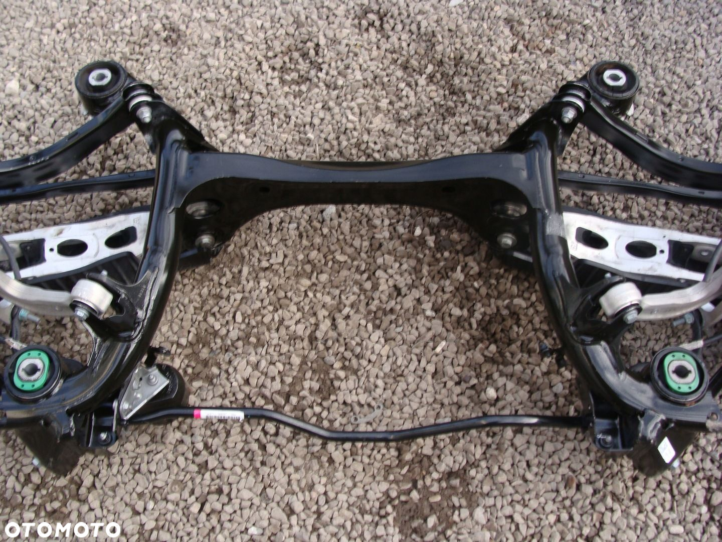 ZAWIESZENIE TYLNE KOMPLETNE AUDI A4 B9 2WD - 5