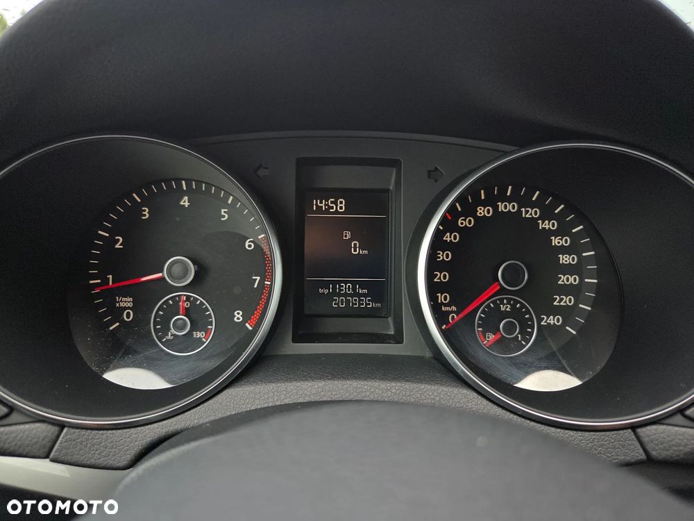 Volkswagen Golf 1.6 Team - 28